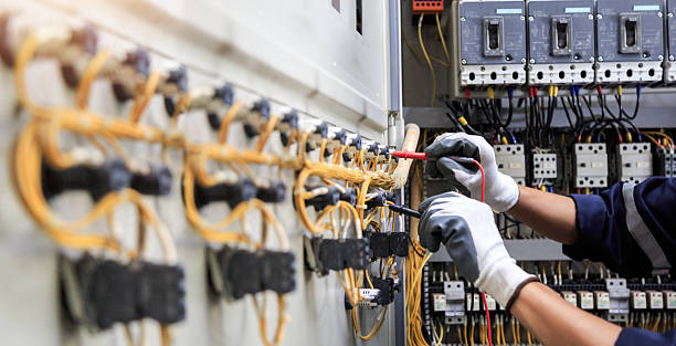 Professional Electrician technician working in Farmville, NC